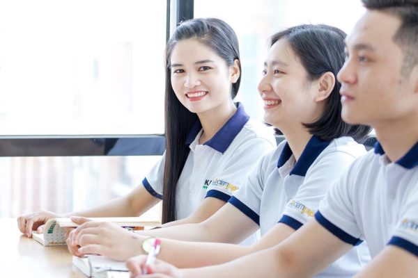 Xuất khẩu lao động Nhật bản có cần bằng cấp không?